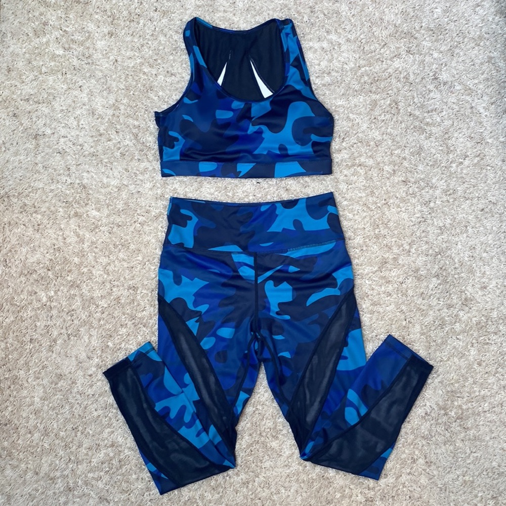 NWOT Zyia Women’s Sports Bra (Large) & Leggings (8-10), Blue & Black Camo